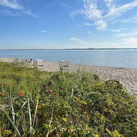 Ostsee-strandhaus-holnis מלון גלוקסבורג