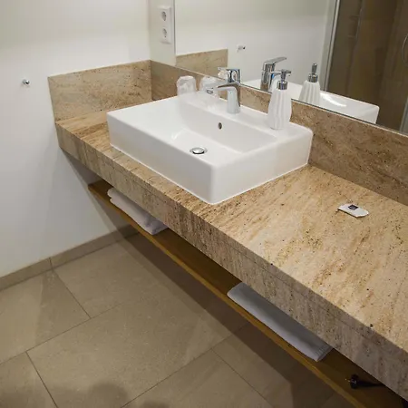 Ostsee-strandhaus-holnis グリュックスブルク