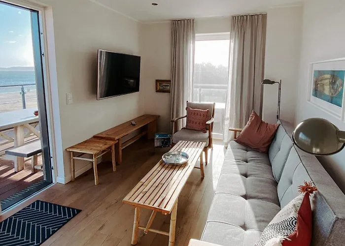 Hotel Ostsee-strandhaus-holnis 3*