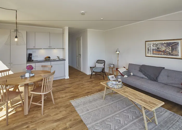 Ostsee-strandhaus-holnis Hotel 3*